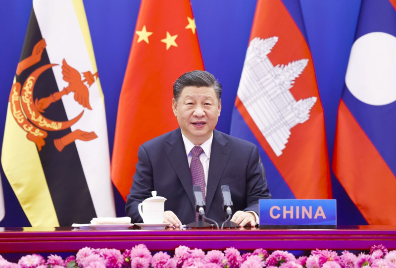 习近平出席并主持中国—东盟建立对话关系30周年纪念峰会